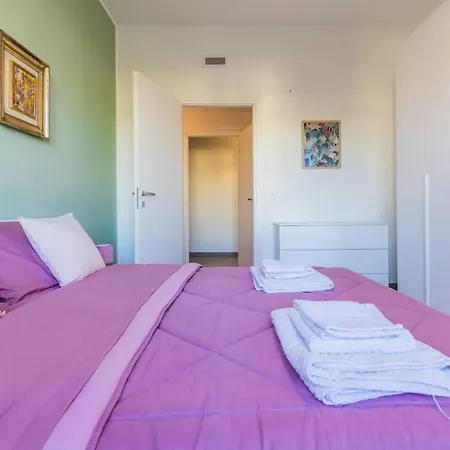 Chez Monique * Oleggio Castello